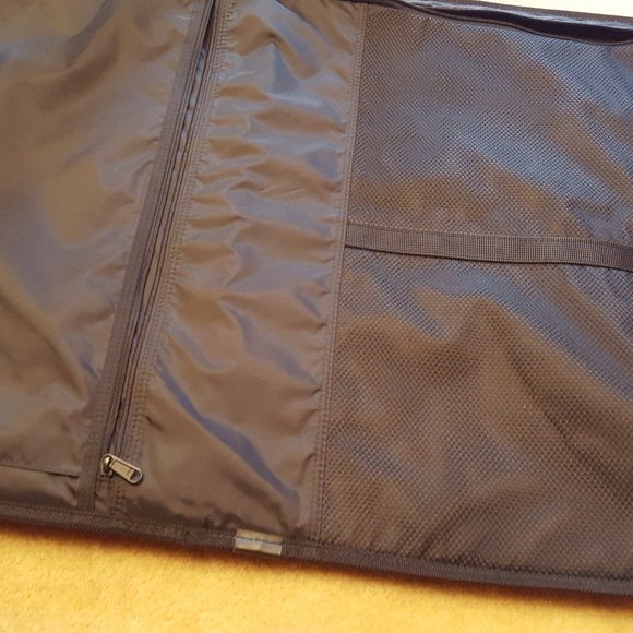 Travel bag - Picture 4 of 6